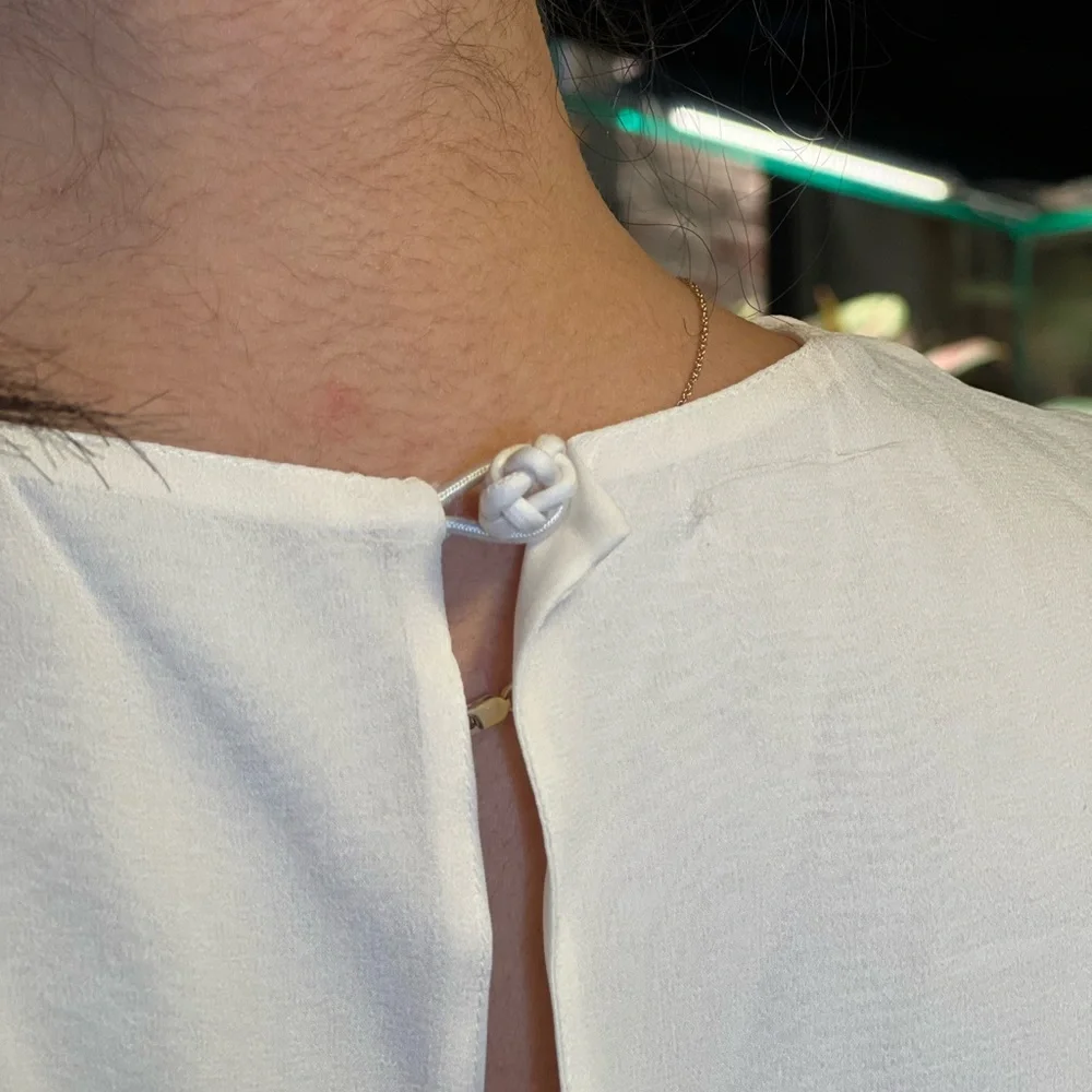 Genuine Giorgio Armani runway couture 100% silk reversible white top - Picture 9 of 15